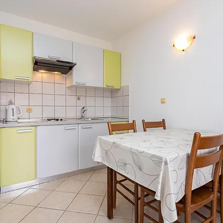 Crnekovic I Zarok Apartament Baška