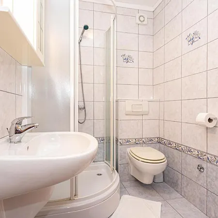 Crnekovic I Zarok * Baška