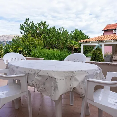 Apartament Crnekovic I Zarok *