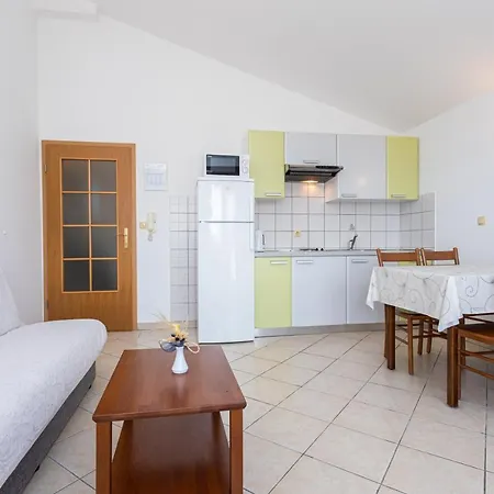 Crnekovic I Zarok Apartament Baška