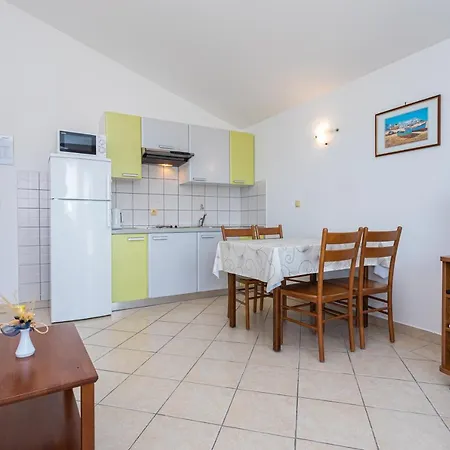 Apartment Crnekovic I Zarok