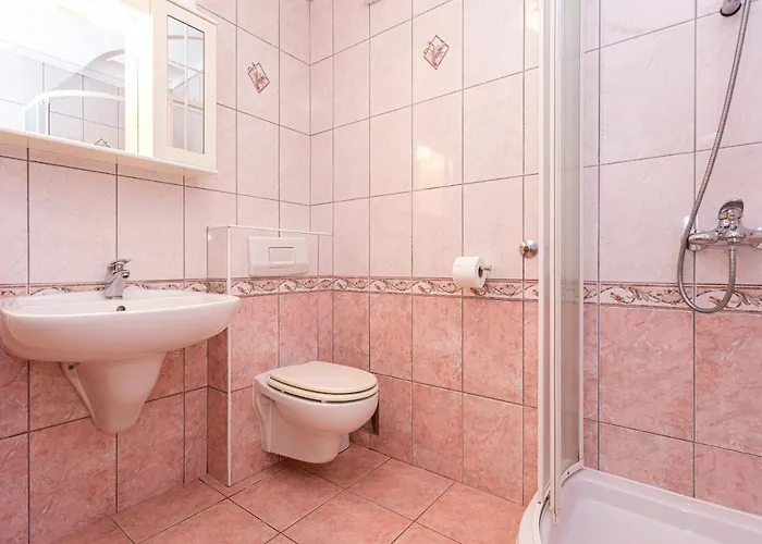 Crnekovic I Zarok Apartmán *