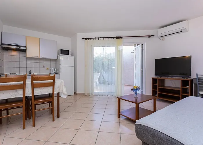 Crnekovic I Zarok Apartmán