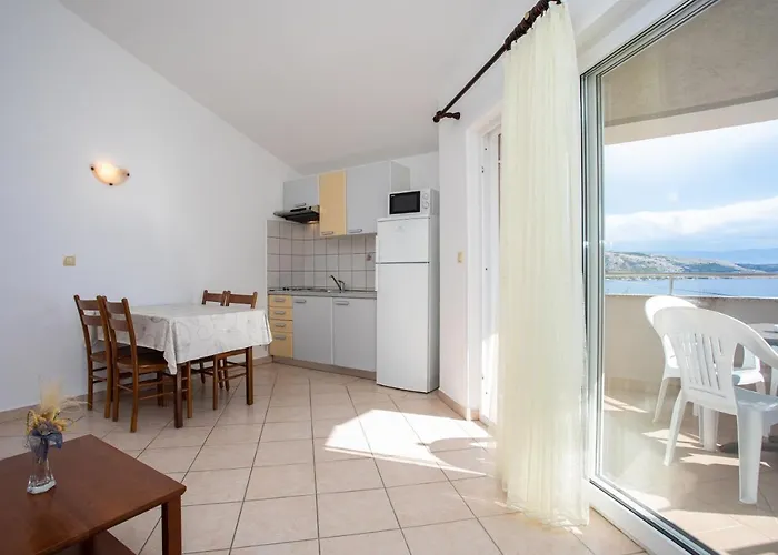 Crnekovic I Zarok Apartmán