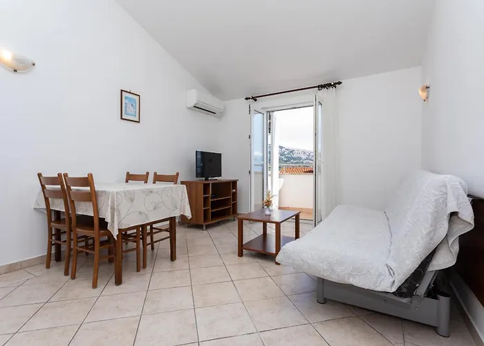 Crnekovic I Zarok Apartmán *