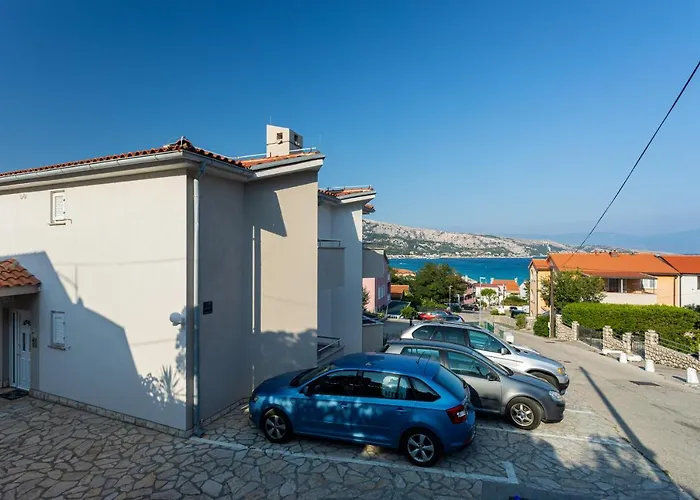 Crnekovic I Zarok Apartmán *