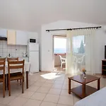 Apartament Crnekovic I Zarok *