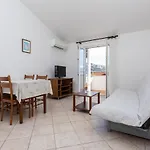Crnekovic I Zarok Apartament *