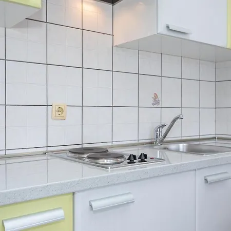 Crnekovic I Zarok 바슈카