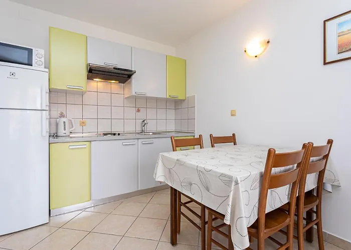 Crnekovic I Zarok Apartament Baška